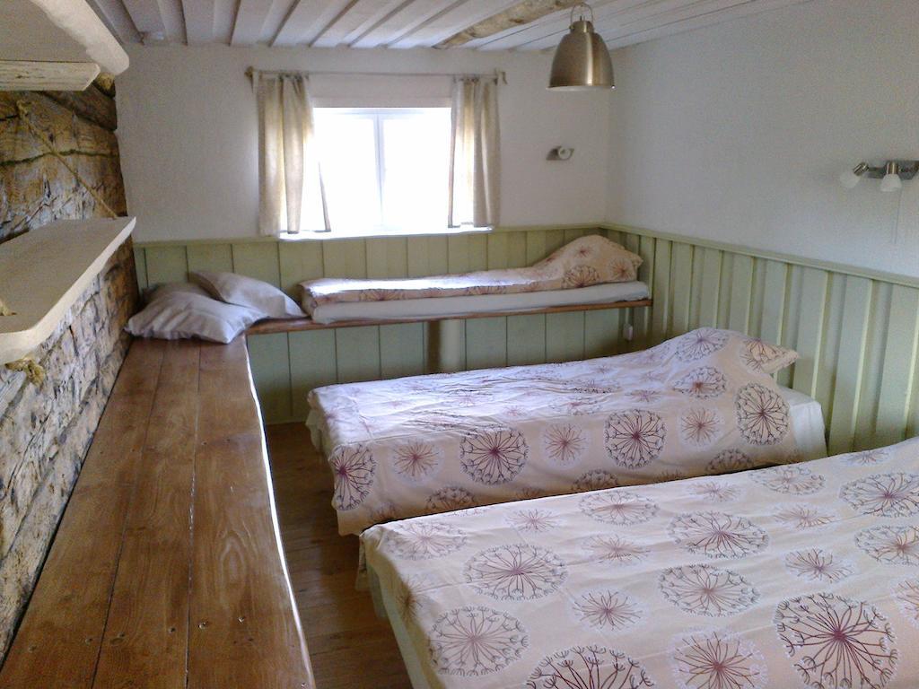 Toomarahva Farmstay Altja Ruang foto